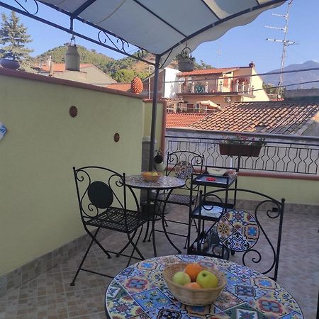 Dove Nasce Il Sole B&B 尼科洛西 外观 照片
