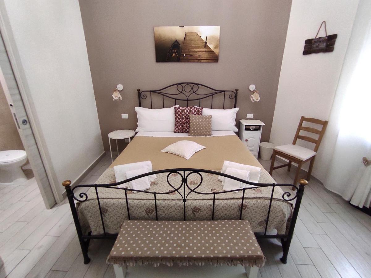 Dove Nasce Il Sole B&B 尼科洛西 外观 照片